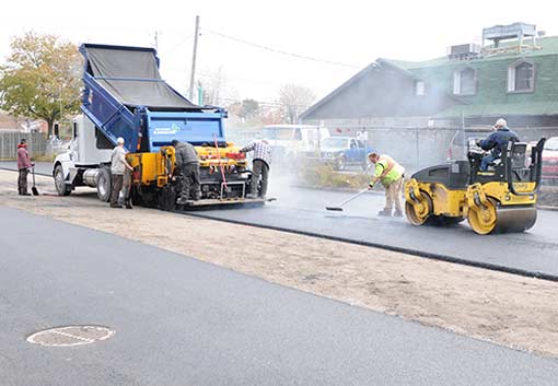 Asphalte condo Saint-Constant stationnement