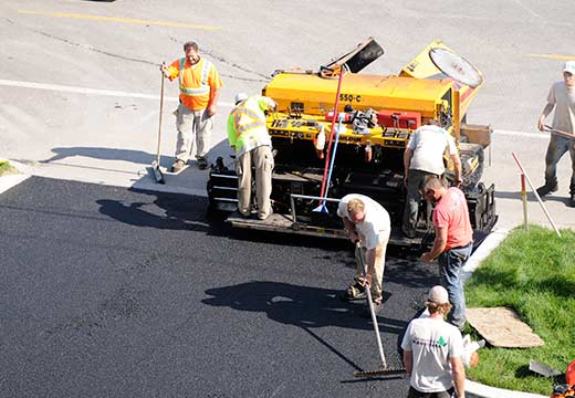 Asphalte condo Saint-Lambert stationnement