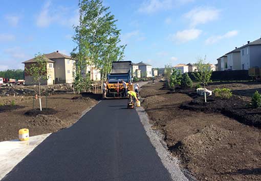 Asphalte condo Sainte-Catherine stationnement